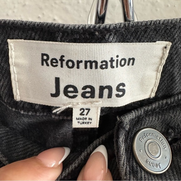 Reformation Cynthia Button Fly Straight Jean 27 Ventura Wash - Picture 6 of 8